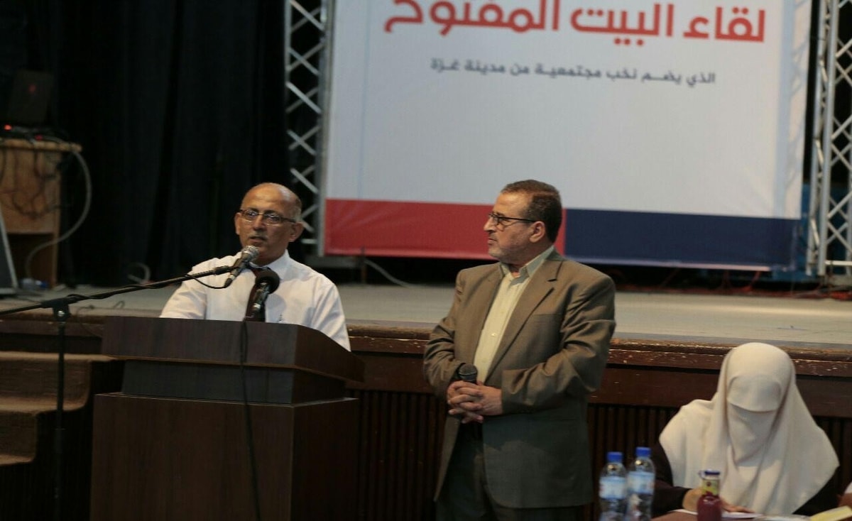 انتخاب يحيى السراج رئيساً لبلدية غزة (صور)