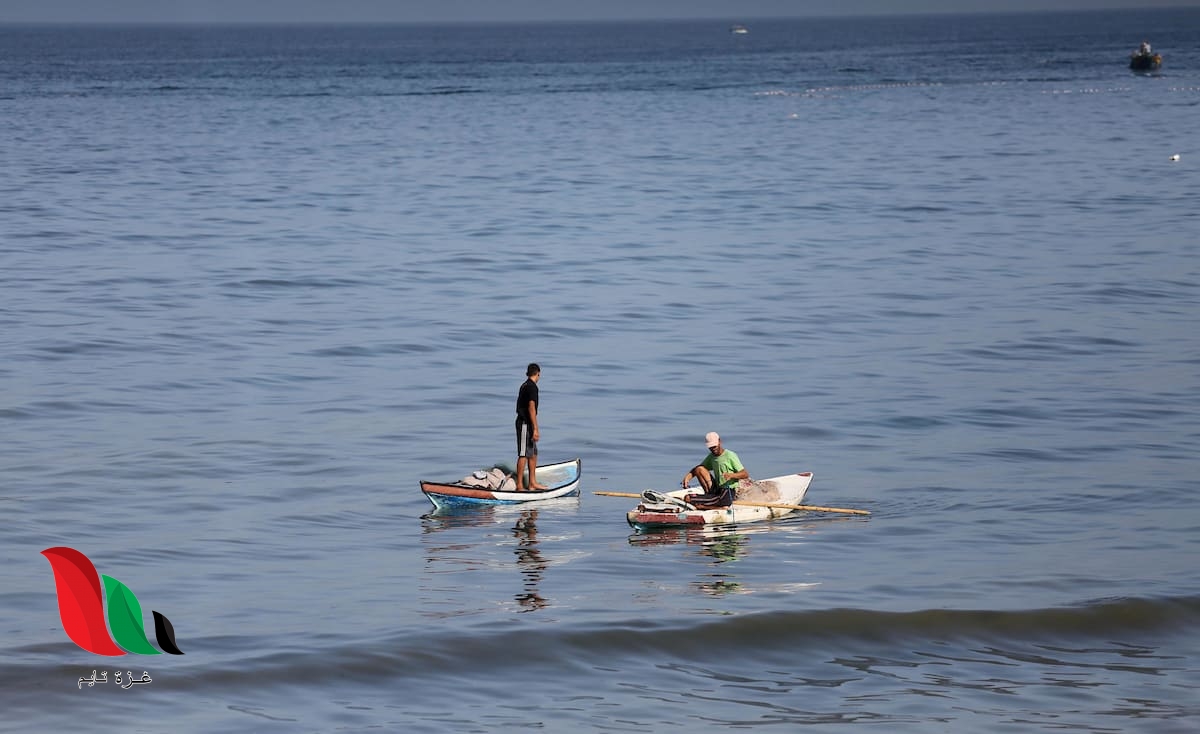 الاحتلال يفتح المعابر بغزة ويوسع مساحة الصيد