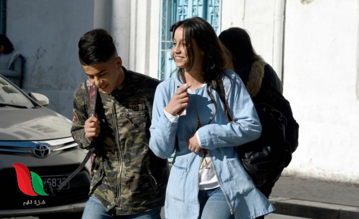 دولة عربية تدرج “التربية الجنسية” في مدارسها