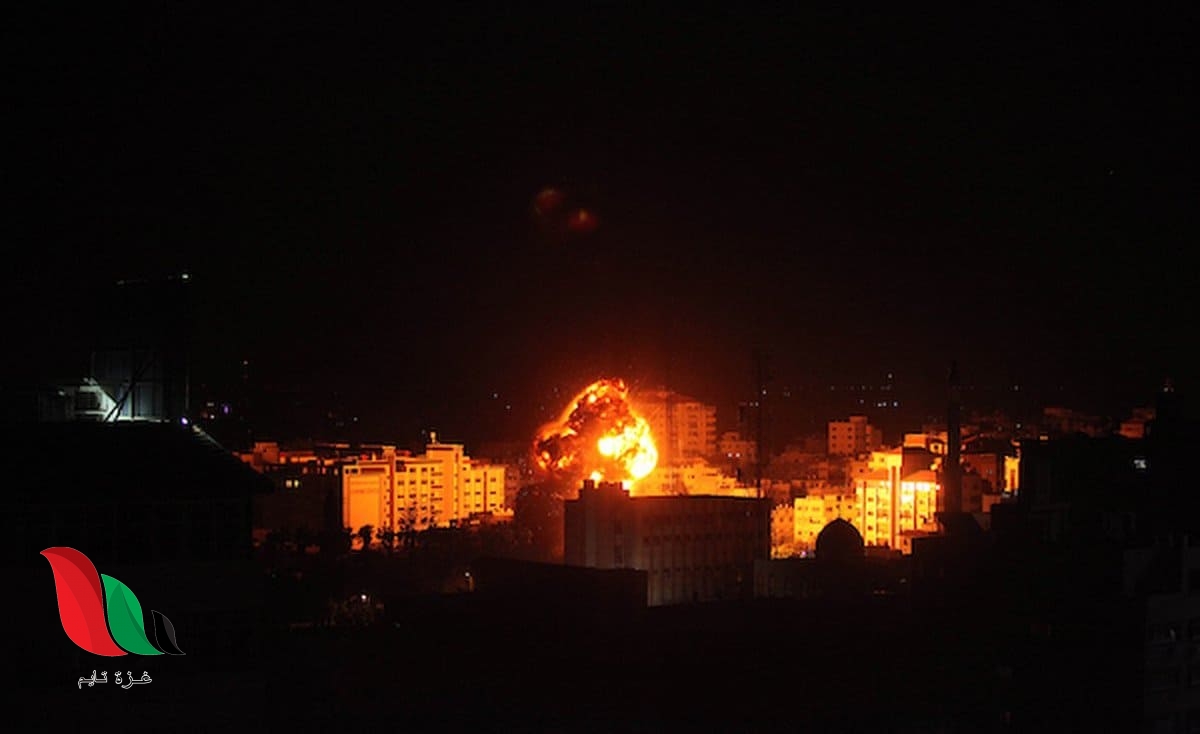 شاهد: طيران الاحتلال يستهدف مواقع للمقاومة في غزة