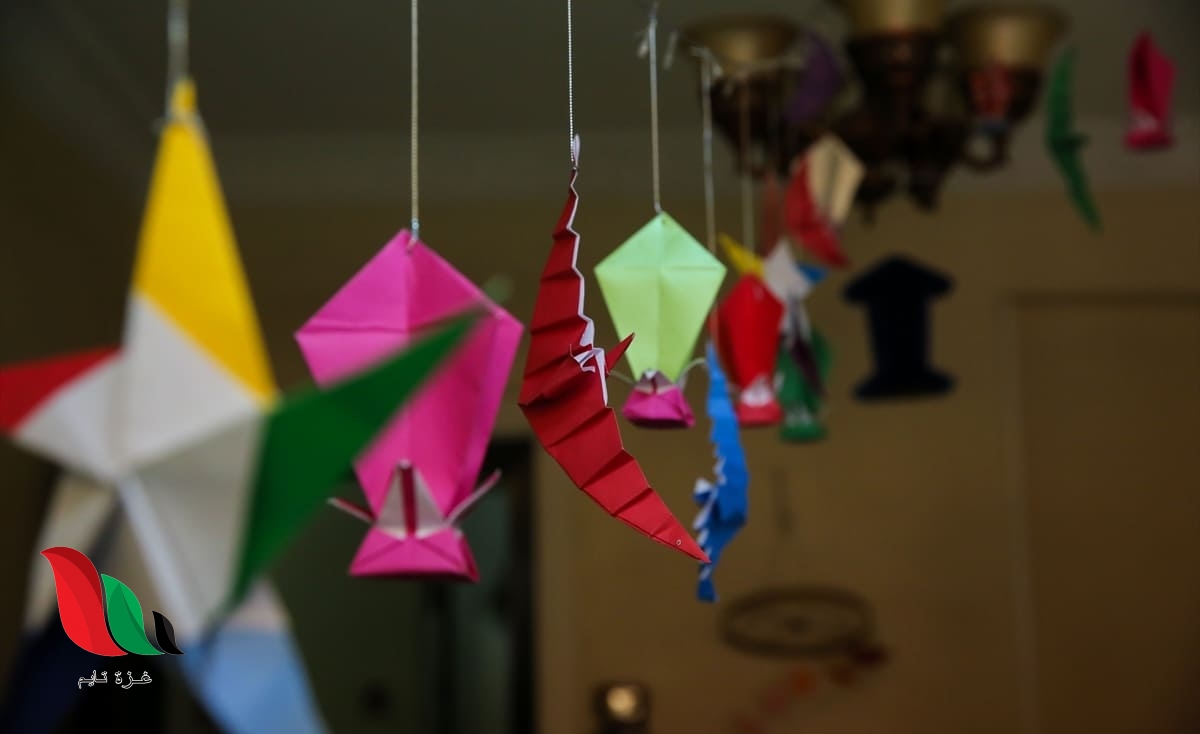 طريقة عمل وأفكار حول اشكال زينة رمضان بالفوم جليتر رمضان 2020