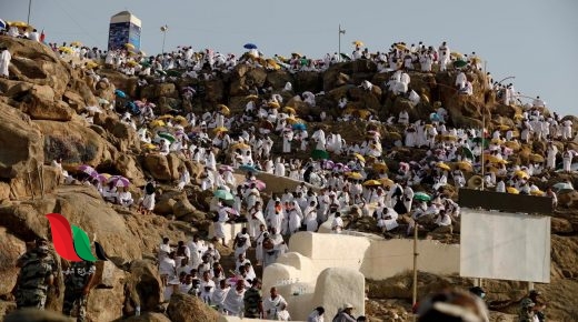 تردد قناة الحج السعودية على النايل سات الناقلة لكافة المناسك المقدسة