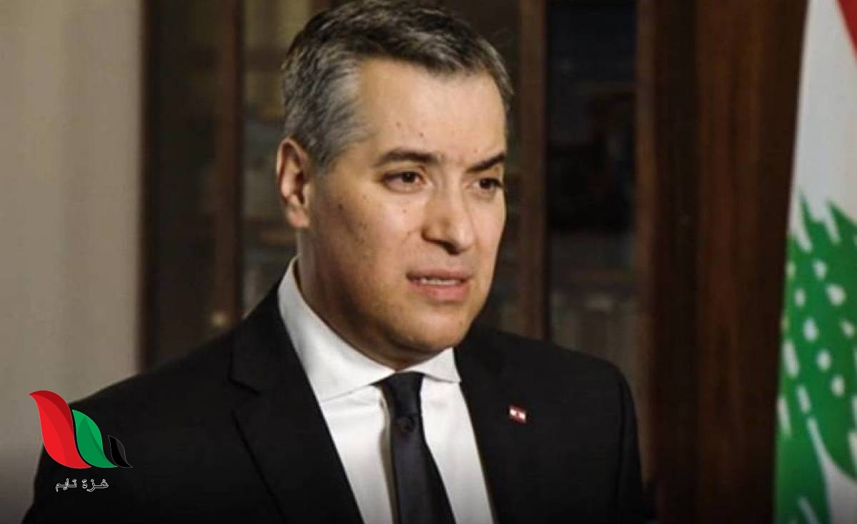 من هو السفير مصطفى اديب رئيس الحكومة الجديدة في لبنان ؟