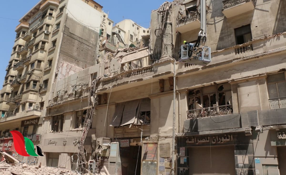 شاهد: فيديو انهيار عقار بشارع قصر النيل يشعل مواقع التواصل بمصر