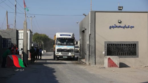 الاحتلال يصدر قرارًا بمنع إدخال مواد البناء لقطاع غزة