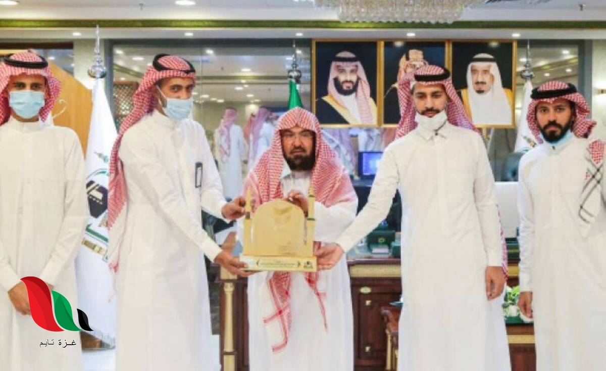 فيديو .. هل تقاعد الشيخ عبدالرحمن السديس ؟