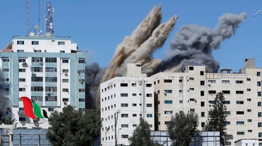 غزة.. إرباك بخدمات الإنترنت جراء قصف إسرائيلي