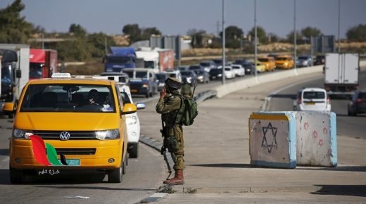 مع قرب رمضان.. الاحتلال يقر تسهيلات للفلسطينيين في غزة والضفة