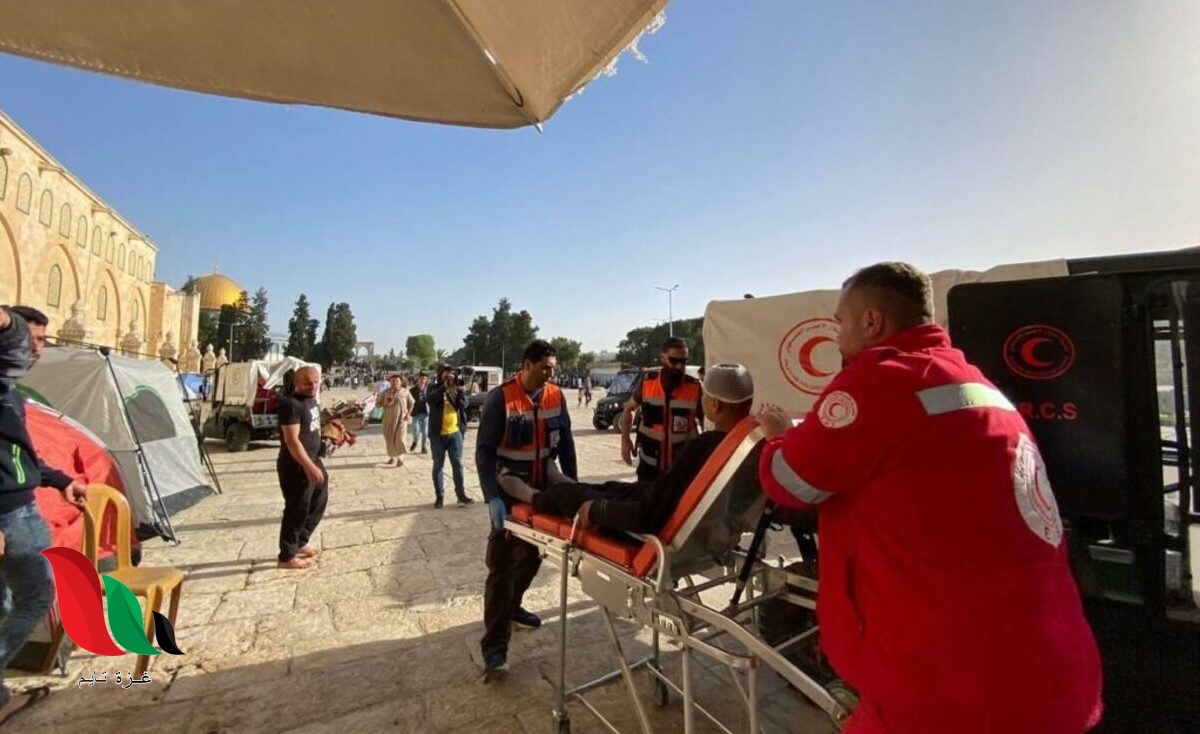 إصابة 42 فلسطينيًا باعتداء قوات الاحتلال في حرم "الأقصى"