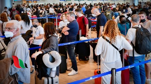 "قذيفة لم تنفجر" قادمة من الجولان تسبب هلعًا في مطار إسرائيلي