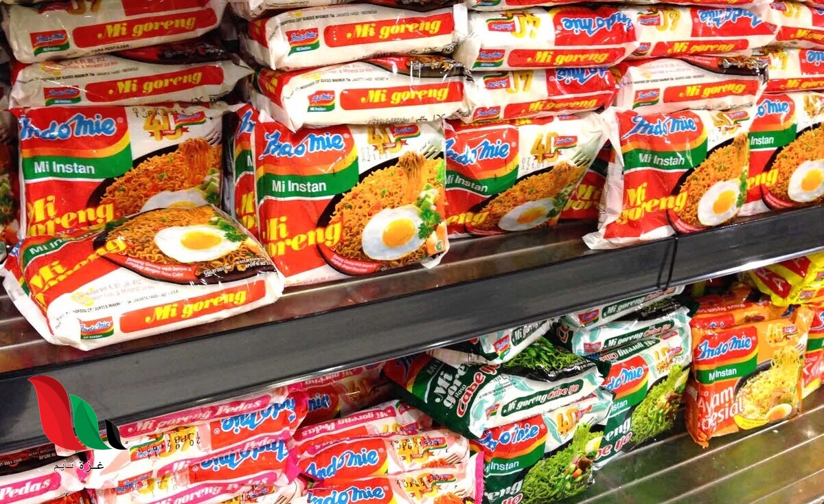 لماذا سُحبت عينات الإندومي من أسواق غزة؟