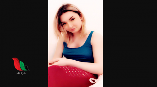 ملك الصواف ترفع الفستان خلال لعبة ببجي