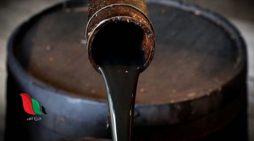 النفط يصعد 1 في المئة بعد مؤشرات على تراجع المخزونات الأمريكية