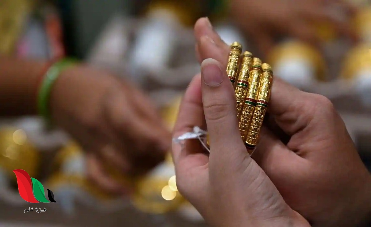 أسعار الذهب تلامس أدنى مستوى لها في أسبوعين مع ارتفاع الدولار