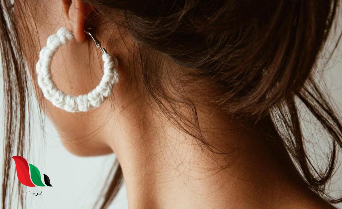 "بقعة داكنة" خلف الرقبة تنذر بمرض خطير