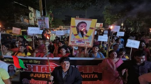 قتل فتاة حرقًا يفجر غضبًا في الهند