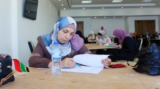 الوفد الكويتي يبدأ إجراءات التعاقد مع معلمين من غزة