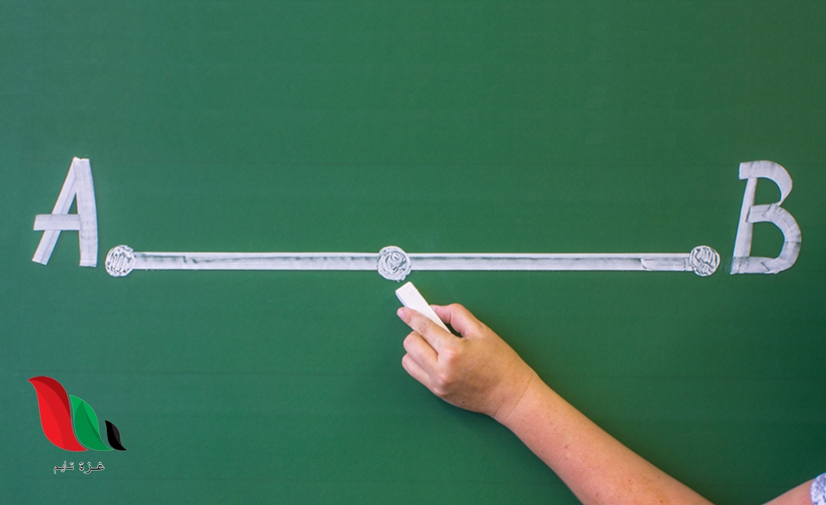 قطعتان مستقيمتان طولاهما 143 سم، 131 سم، فما مجموع طوليهما