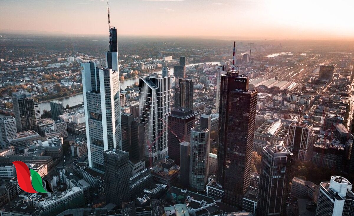 مدينة المانية تعد العاصمة الاقتصادية لها