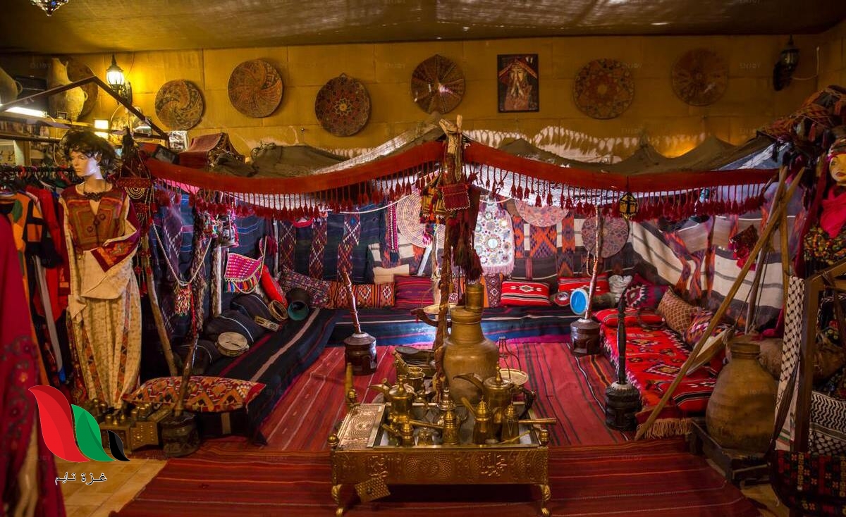 هو كل ما له قيمة باقية من عادات و اَداب وعلوم وفنون وحرف وغيرها