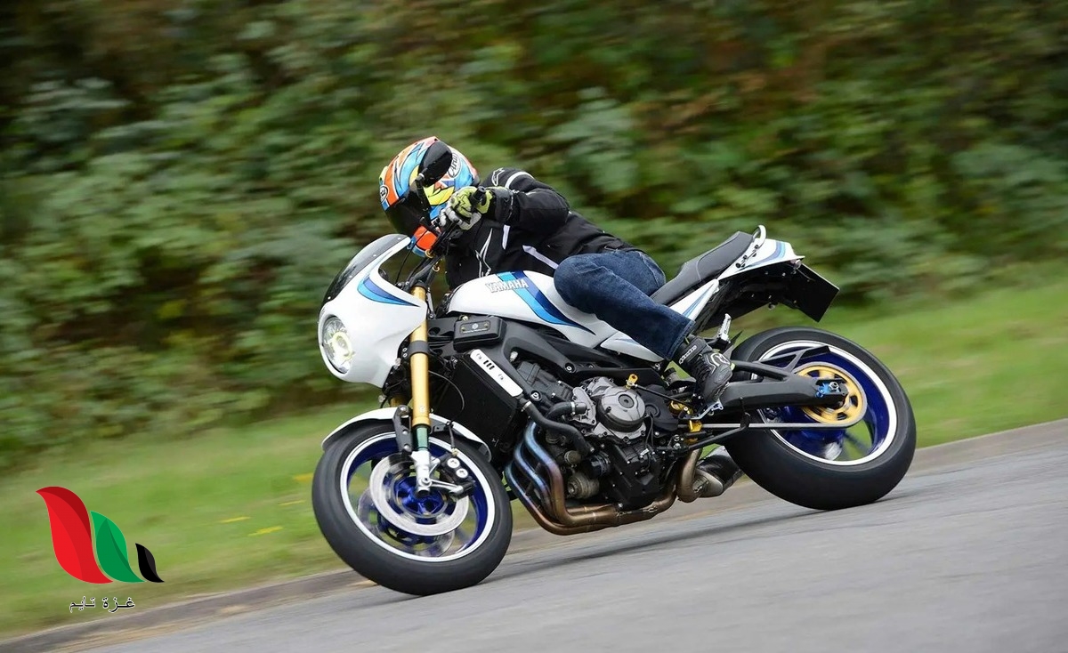 يطلق على مقدار سرعة الجسم عند لحظة محددة السرعة المتوسطة