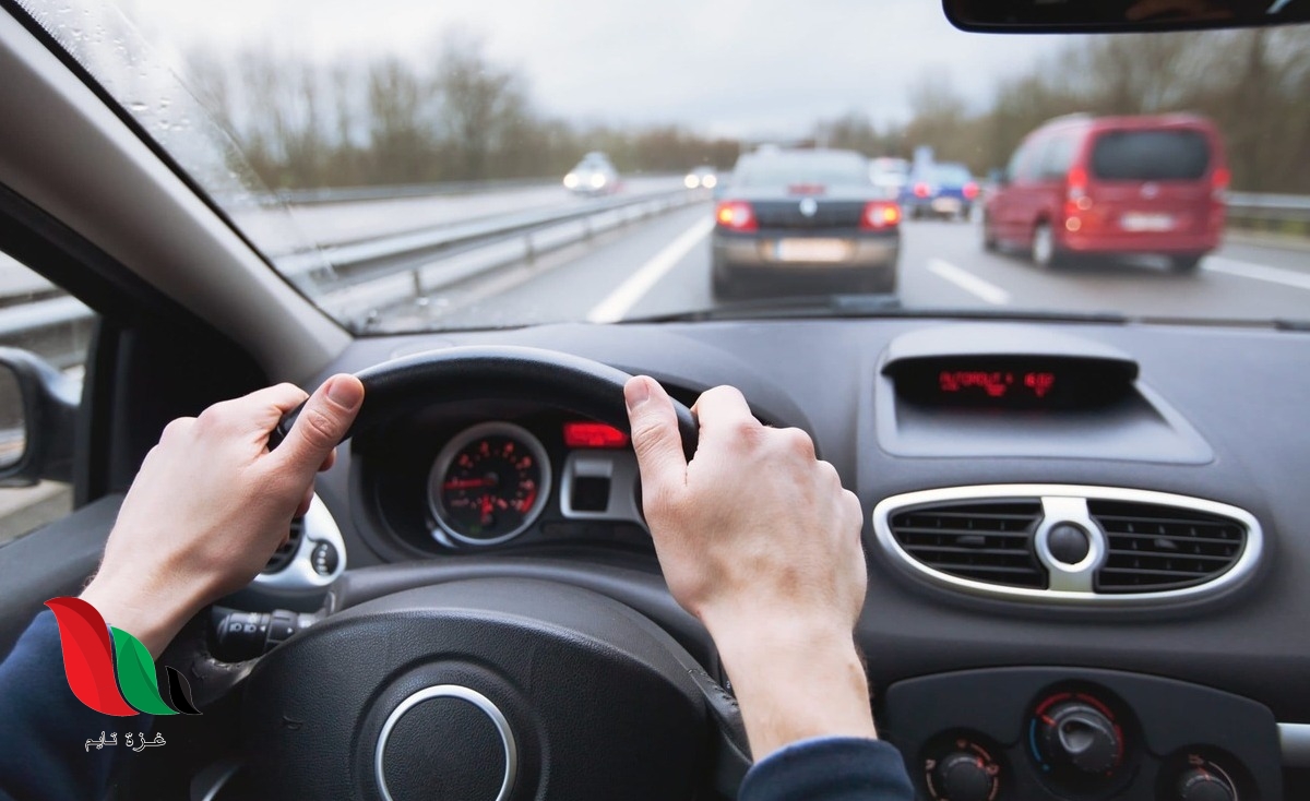 يبين الشكل التالي المسافة التي قطعها زيد بسيارته خلال رحلة