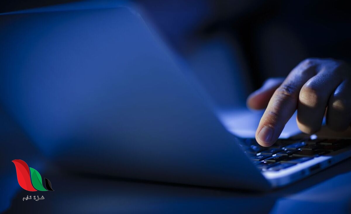 الخوارزمية هي قائمة من التعليمات يتم اتباعها لحل مشكلة معينة خطوة بخطوة