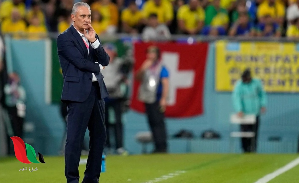 تيتي مدرب البرازيل يبحث عن شاب يحمل علم فلسطين