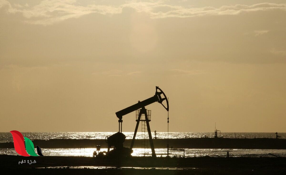 أسعار النفط تعود للارتفاع وسط توقعات بتعافي الطلب في 2023