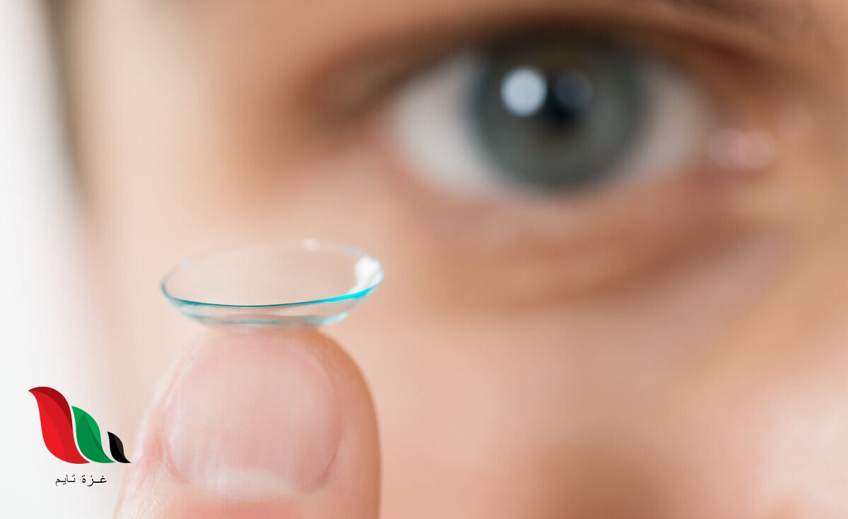 ابتكار عدسات لاصقة ذكية تشخص أمراض العين