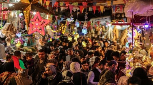 رمضان كريم وكل عام وأنتم بخير