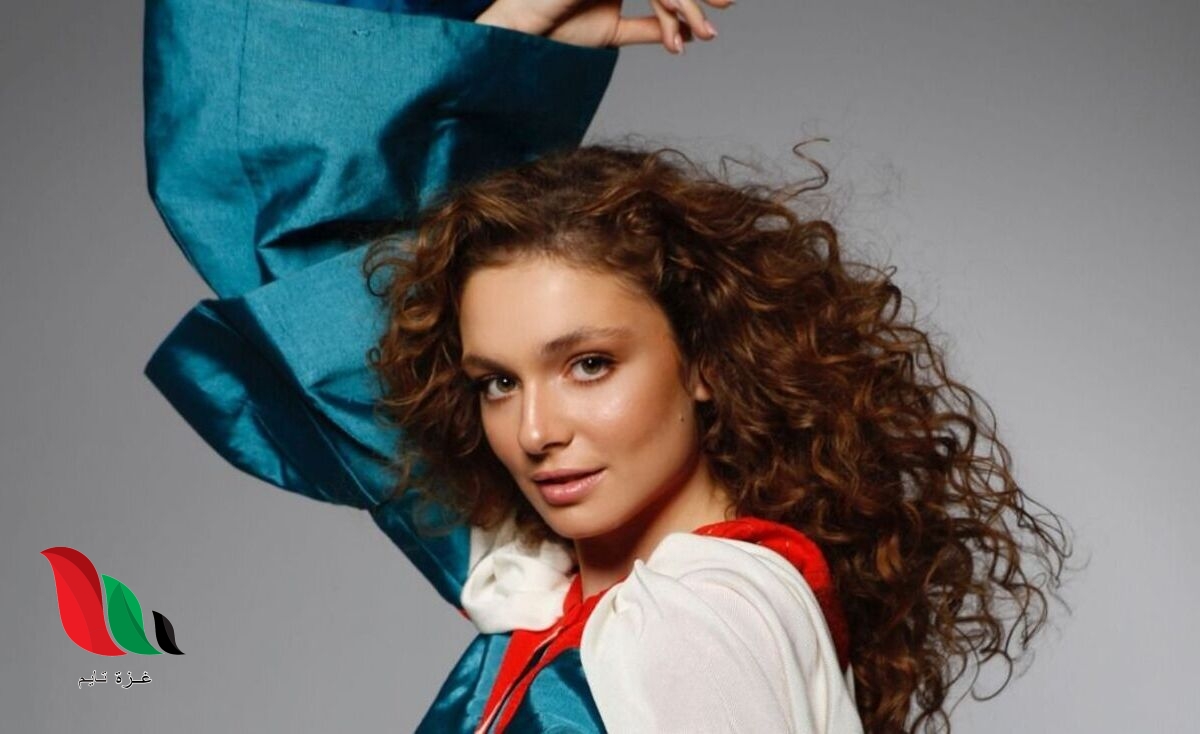 سيرا اريتورك انستقرام Serra Arıtürk instagram الحساب الرسمي