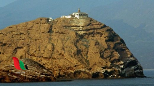 متى استعادت اليمن جزيرة حنيش ؟