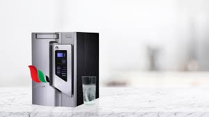 تستخدم منقيات الماء لتنقيتها من الأملاح