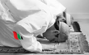 هل يجوز الجمع والقصر في السفر لمدة شهرين ابن عثيمين