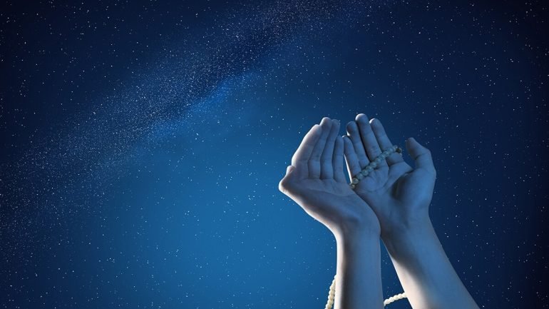 سيكسر الدعاء ظهر المستحيلات ثق باللهجة الجزائرية