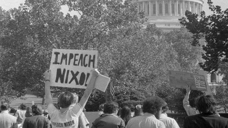 من هو بطل فضيحة ووترغيت ؟