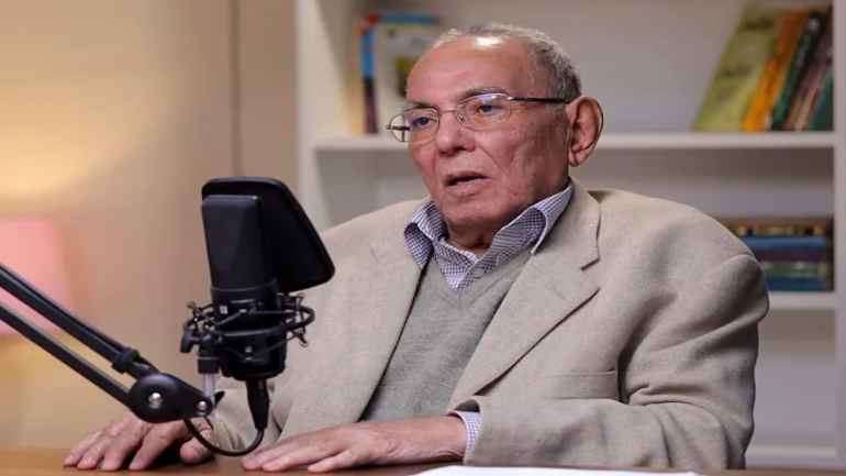 وفاة الدكتور رفعت العوضي.. أحد أبرز أعلام الاقتصاد الإسلامي ورواد الإعجاز العلمي