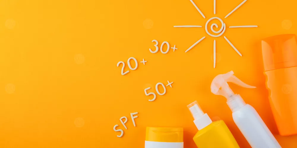 أهم فوائد واستخدامات واقي الشمس المعدني والعضوي.. دليلك لاختيار النوع المناسب