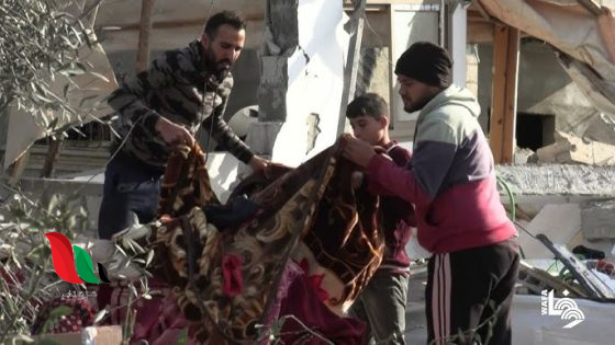 استشهاد نازحين في قصف عنيف والجيش الإسرائيلي يدمر أبنية شرق غزة