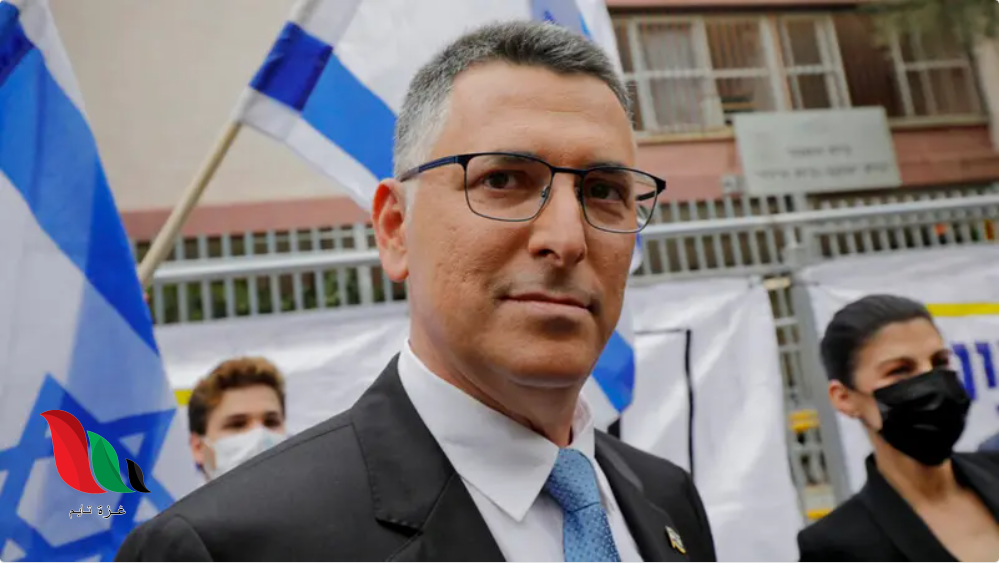 هل يسمع نتنياهو؟ ساعر يطالب بتجاهل الابتزاز السياسي من أجل صفقة غزة