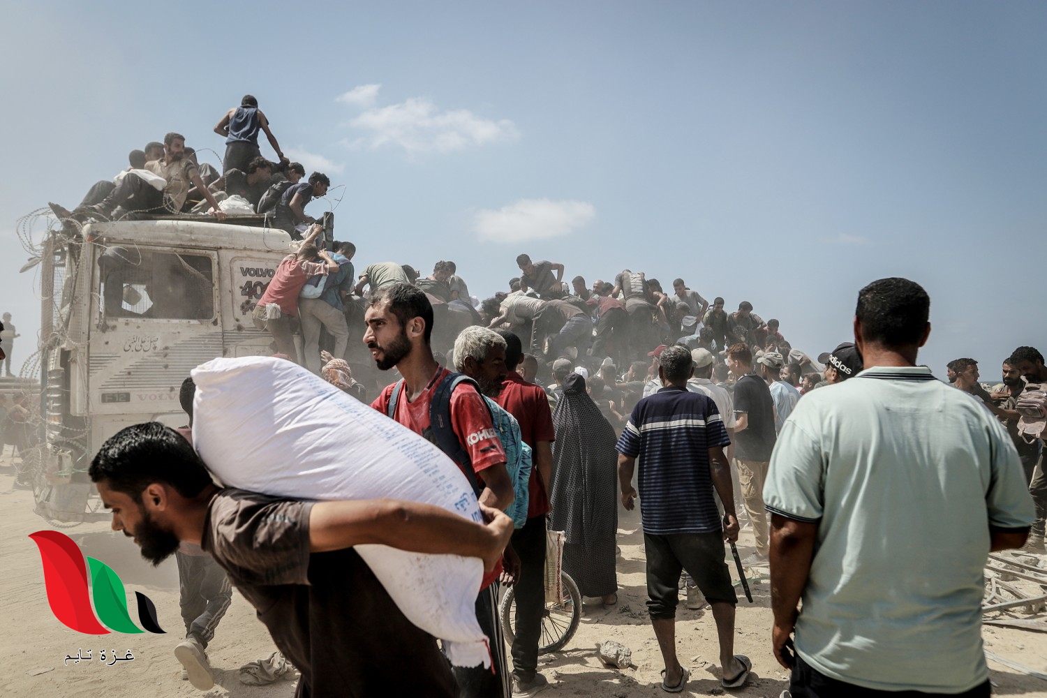 100 منظمة دولية: القيود الإسرائيلية الجديدة تشل وصول المساعدات الإنسانية إلى غزة