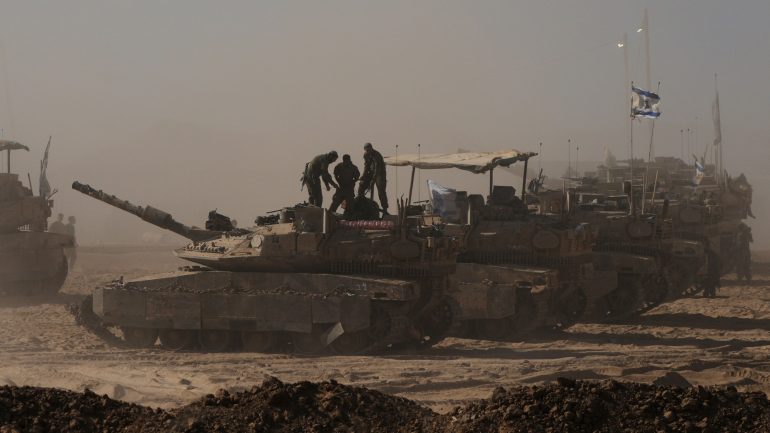 الحرب على غزة تستنزف ميزانية الاحتلال بما يرفع العجز إلى 5.2%