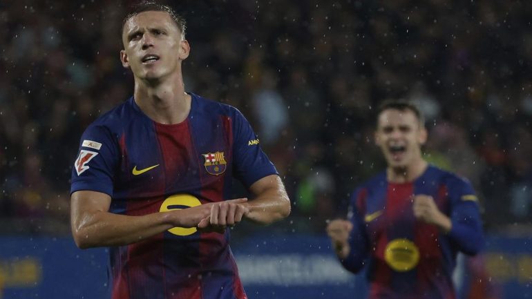 برشلونة يستعد للكلاسيكو: 4 نجوم يعودون قبل مواجهة ريال مدريد