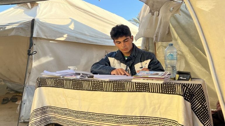 ملف نتائج الثانوية العامة 2025 لطلبة غزة بالأسماء pdf توجيهي 2007