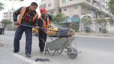 رابط التسجيل: بلدية غزة بالتعاون مع الصليب الأحمر تعلن عن تشغيل عمال نظافة