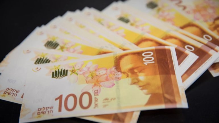 جمعية الجليل تدعو المواطنين للتسجيل للحصول على المساعدات في غزة