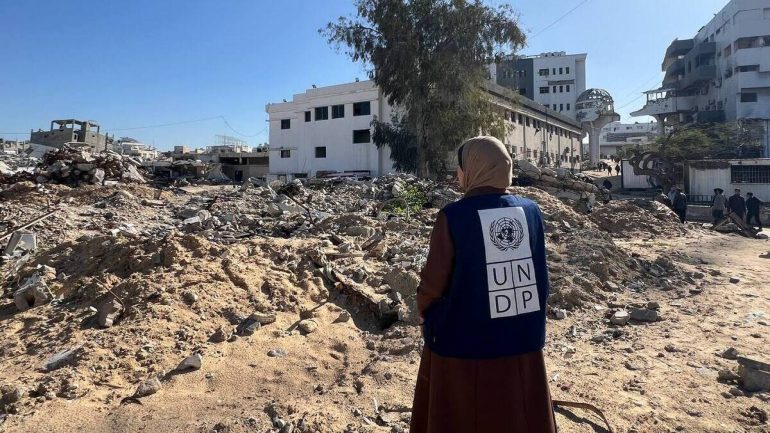 برنامج الأمم المتحدة الإنمائي UNDP يفتح التسجيل لوظائف أمنية في غزة