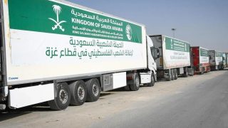 الحملة السعودية تطلق رابط تسجيل جديد لدعم الأسر المتضررة في غزة