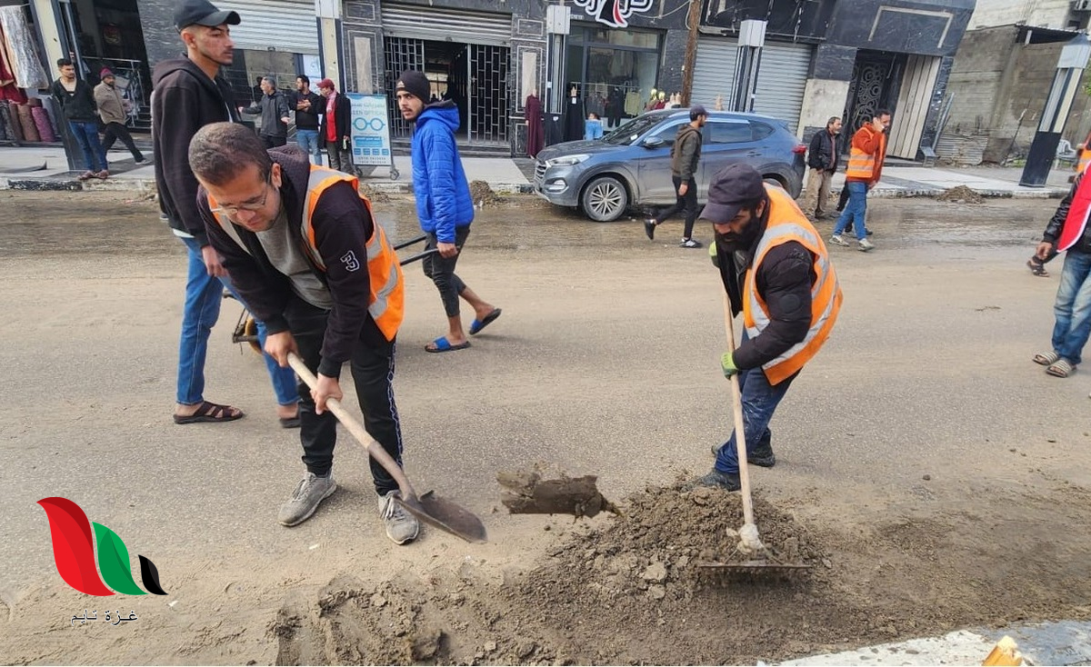 للباحثين عن عمل: فرص تشغيل عمال نظافة في بلدية غزة بالتعاون مع الصليب الأحمر